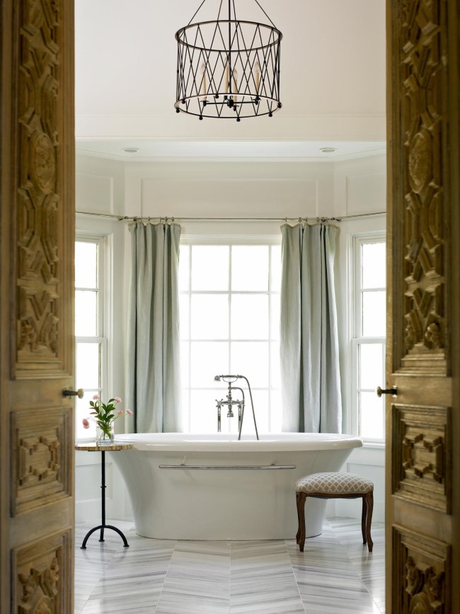 Выбираем освещение для ванной комнаты: рекомендации дизайнеров интерьера